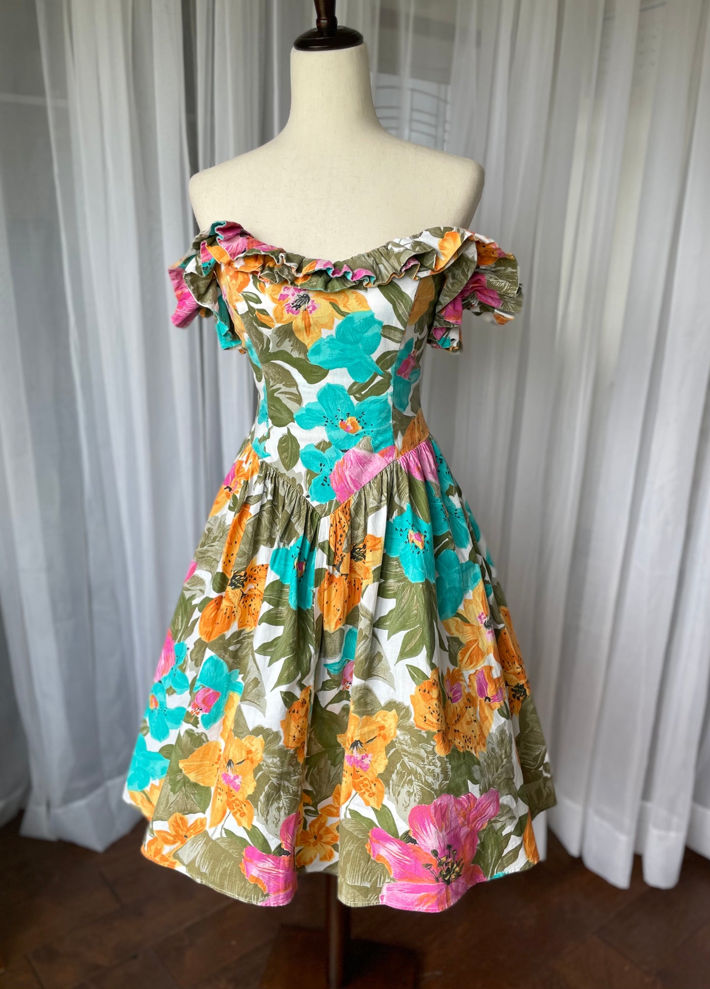 Tiger lily vintage party dress