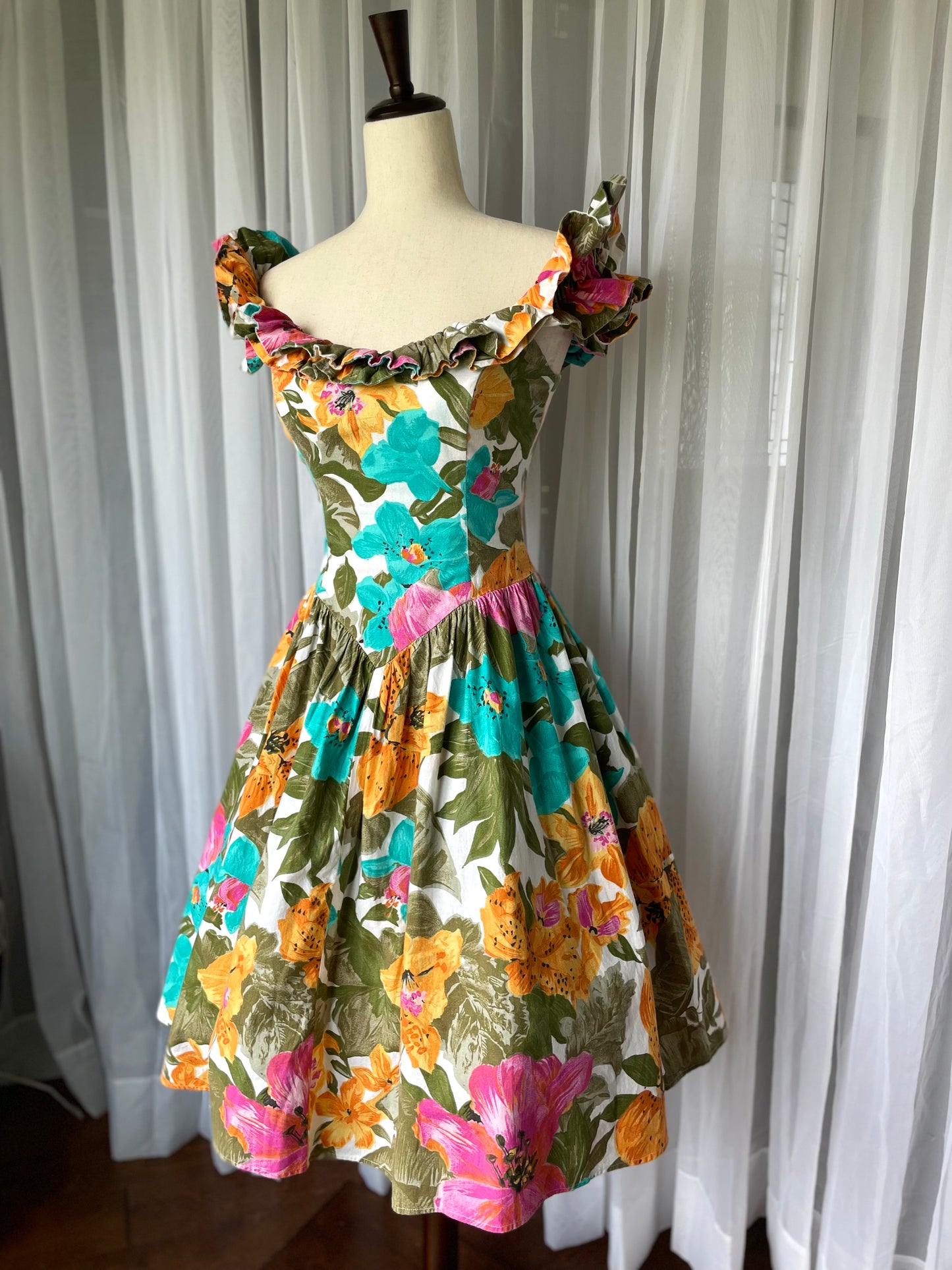 Tiger lily vintage party dress